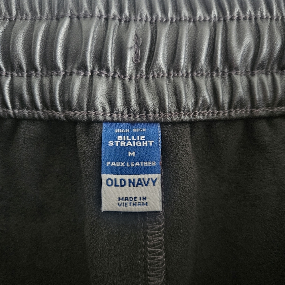 NWT Old Navy Faux Leather Billie Ankle Trousers - Picture 6 of 6